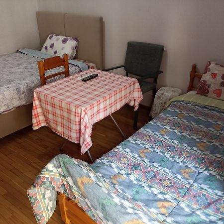 Flower Apartment-Hilton-Us Embassy أثينا المظهر الخارجي الصورة