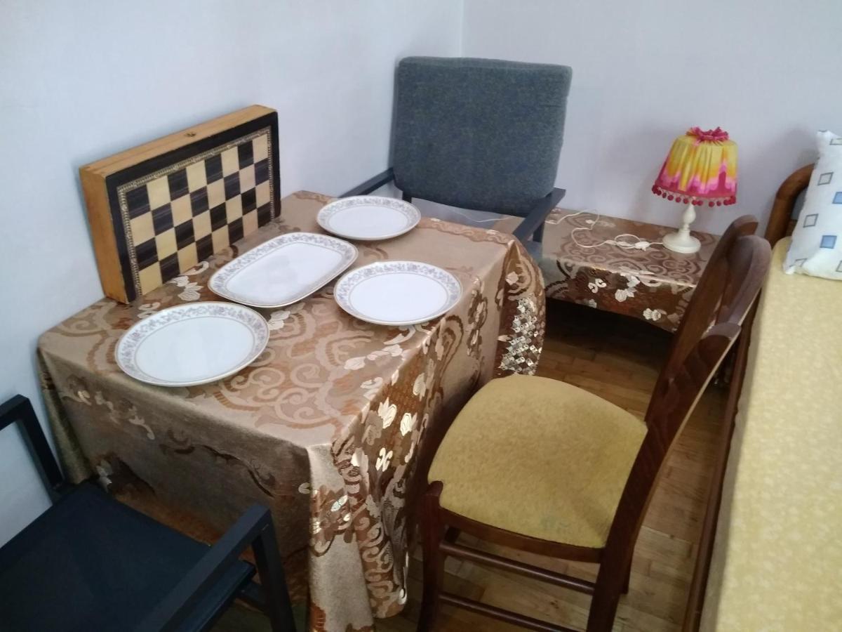 Flower Apartment-Hilton-Us Embassy أثينا المظهر الخارجي الصورة